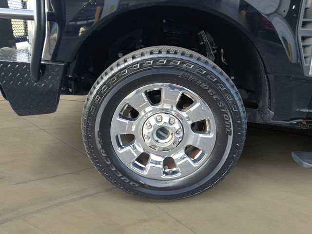 Certified 2025 Ford F350 Lariat w/ Lariat Ultimate Package AWD/4WD image 14