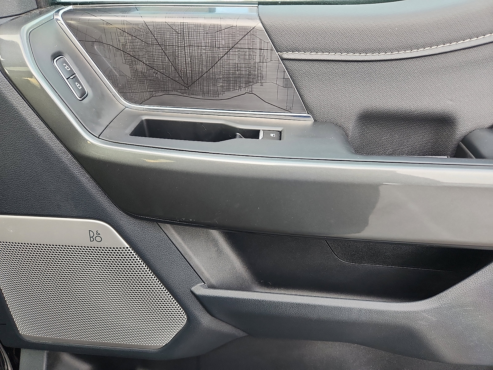 Certified 2022 Ford F150 XLT w/ Equipment Group 302A High image 35