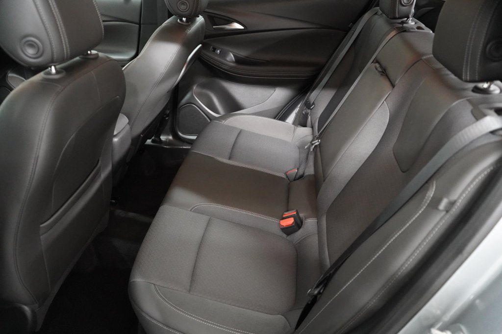 Used 2024 Buick Encore GX Preferred w/ Comfort Package AWD/4WD image 19