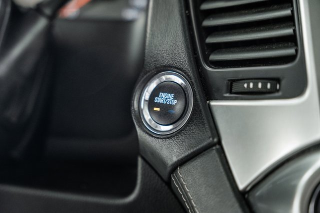 Used 2017 Chevrolet Suburban LT image 30