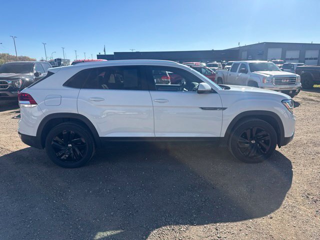 Used 2023 Volkswagen Atlas Cross Sport SE AWD/4WD image 11