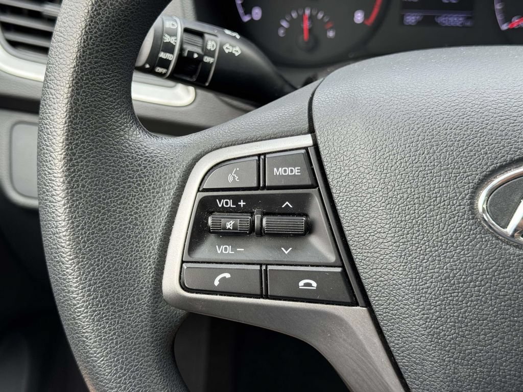 Used 2022 Hyundai Accent SEL FWD image 12
