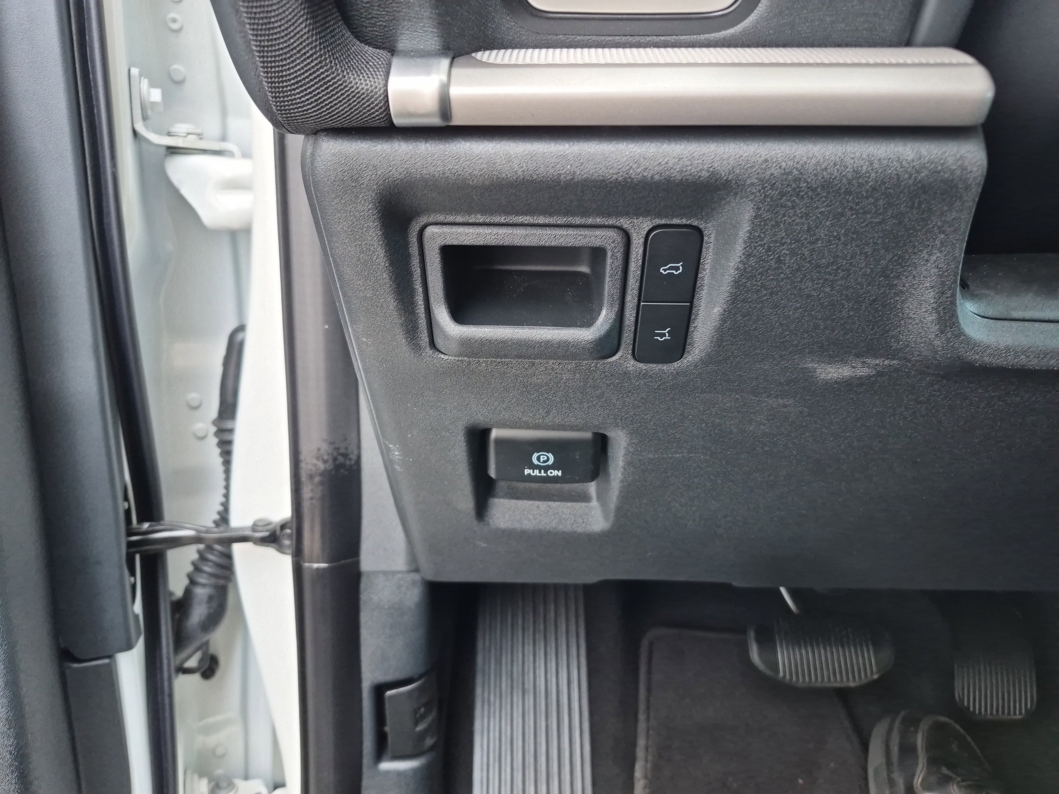 Certified 2025 Ford Expedition Active image 23