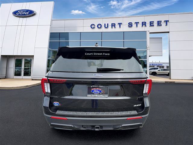 Certified 2026 Ford Explorer ST-Line AWD/4WD image 4