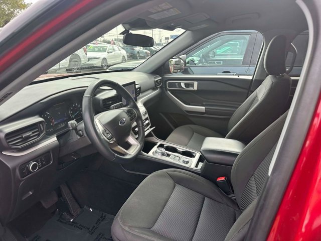 Certified 2023 Ford Explorer XLT image 15