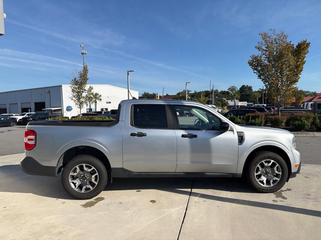 Certified 2024 Ford Maverick XLT w/ XLT Luxury Package AWD/4WD image 2
