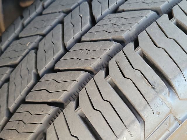 Certified 2018 Ford F150 XL w/ Equipment Group 101A Mid image 24