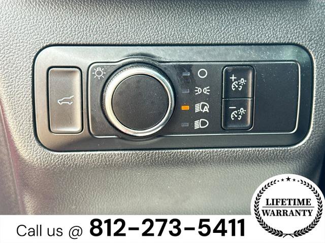 Certified 2023 Ford Escape ST-Line w/ Tech Pack #1 AWD/4WD image 10