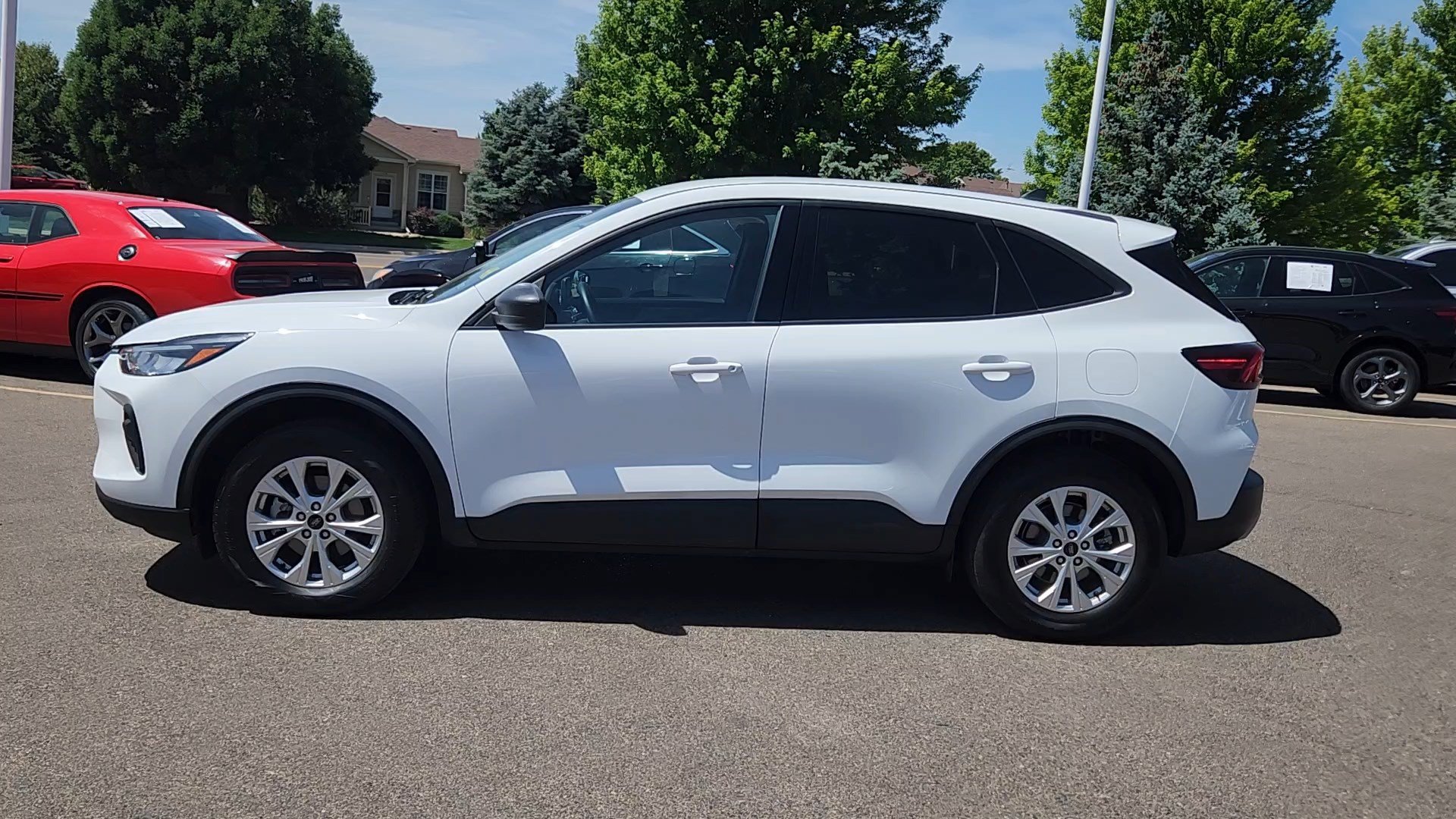 Certified 2025 Ford Escape Active AWD/4WD image 3