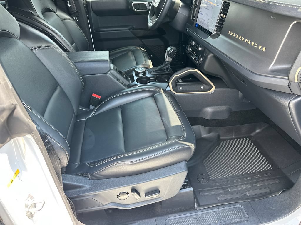 Certified 2025 Ford Bronco Badlands AWD/4WD image 13