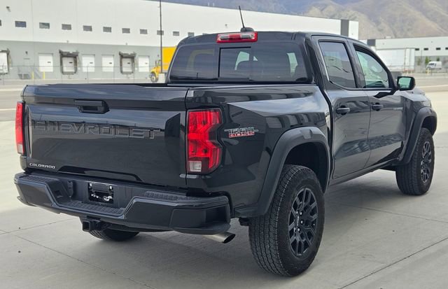 Used 2024 Chevrolet Colorado Trail Boss w/ Advanced Trailering Package AWD/4WD image 5
