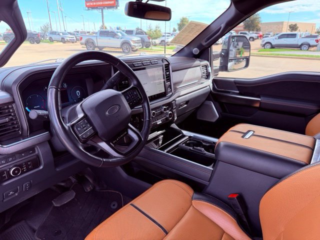 Certified 2023 Ford F250 Platinum w/ FX4 Off-Road Package AWD/4WD image 12