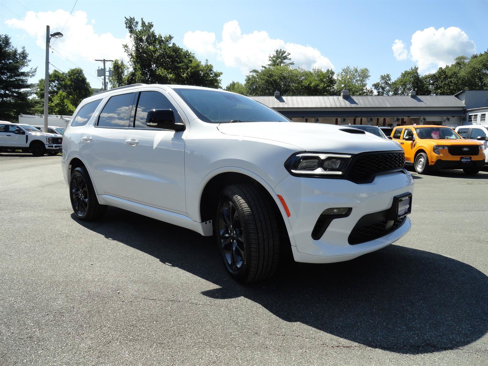 Used 2022 Dodge Durango GT AWD/4WD image 3
