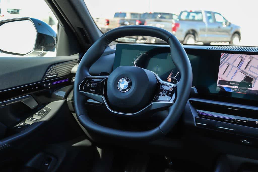 Used 2025 BMW 530i RWD image 14