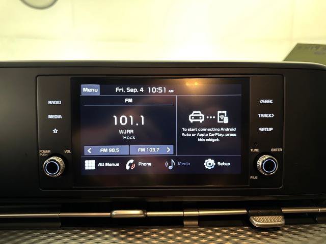 Used 2022 Kia Carnival LX FWD image 18
