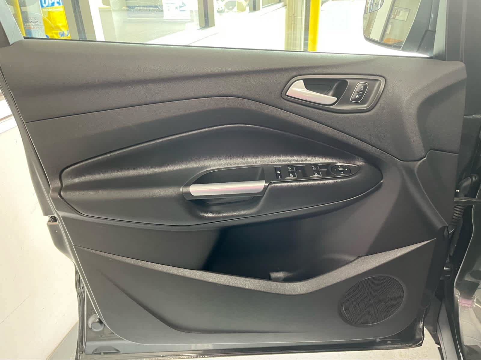Certified 2019 Ford Escape SE AWD/4WD image 25
