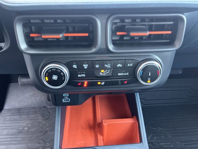 Certified 2024 Ford Maverick XLT w/ XLT Luxury Package image 33