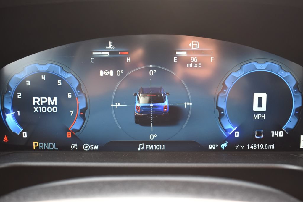 Certified 2025 Ford Bronco Sport Outer Banks w/ Outer Banks Tech Package+ AWD/4WD image 11