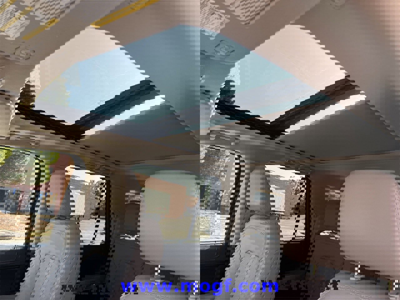 Certified 2023 Ford Expedition Limited image 17