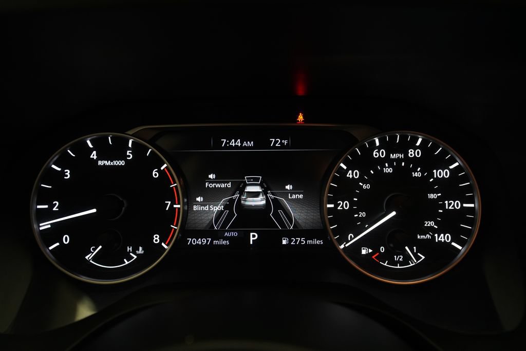 Used 2023 Nissan Rogue S AWD/4WD image 2