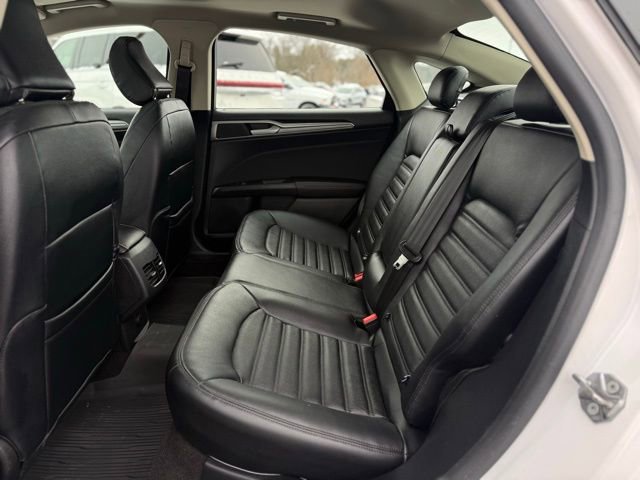 Certified 2020 Ford Fusion SE image 14
