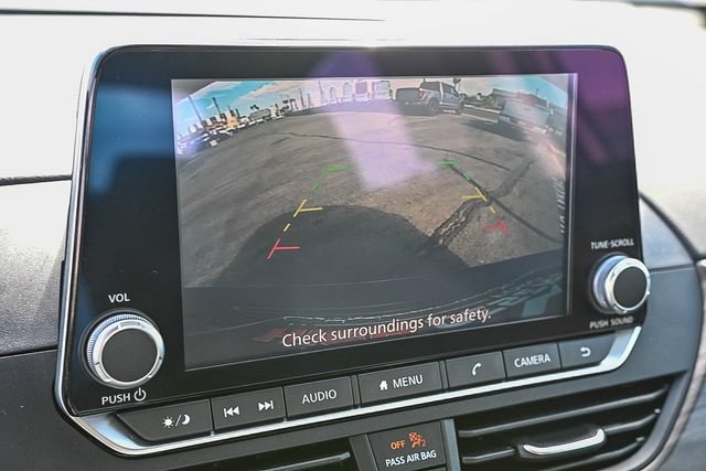 Used 2025 Nissan Altima 2.5 SV FWD image 28