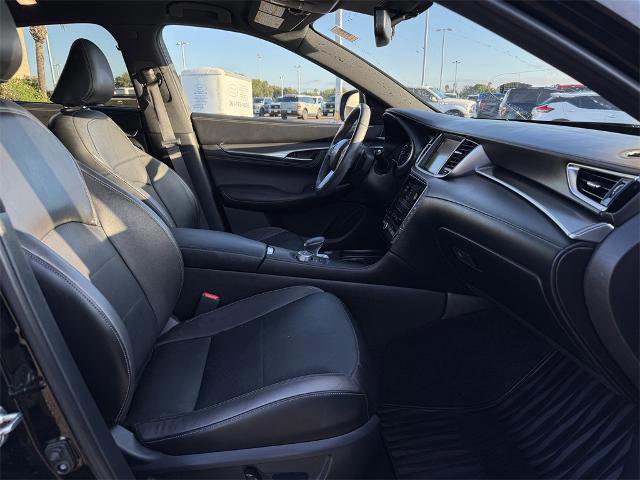 Used 2023 INFINITI QX55 Essential image 18