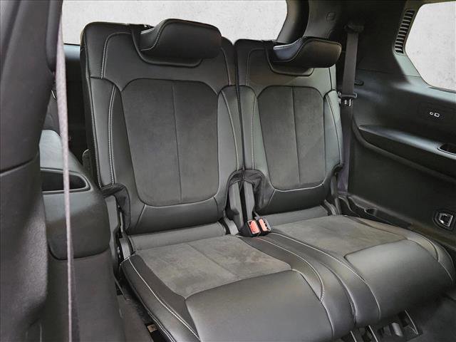 Used 2022 Jeep Grand Cherokee L Laredo AWD/4WD image 17