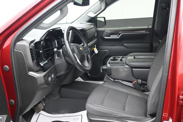 Used 2023 Chevrolet Silverado 1500 LT AWD/4WD image 6