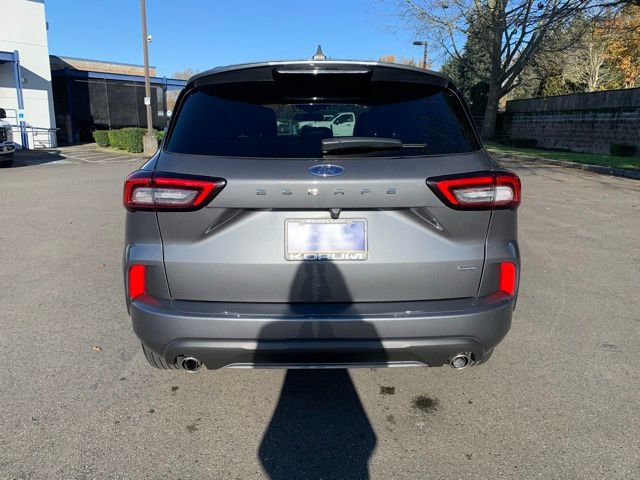 Certified 2024 Ford Escape ST-Line w/ Equipment Group 301A image 4