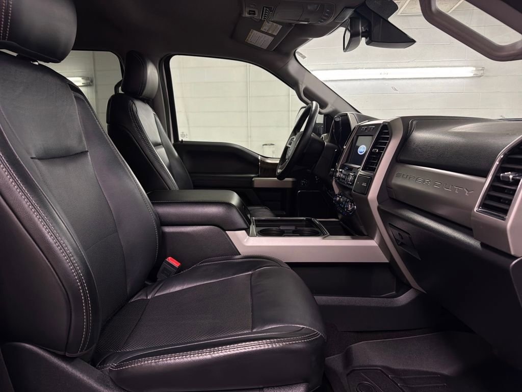 Certified 2019 Ford F250 Lariat w/ Lariat Ultimate Package image 28