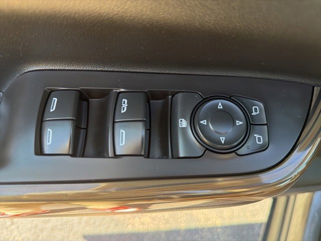 Used 2020 GMC Acadia SLE image 10