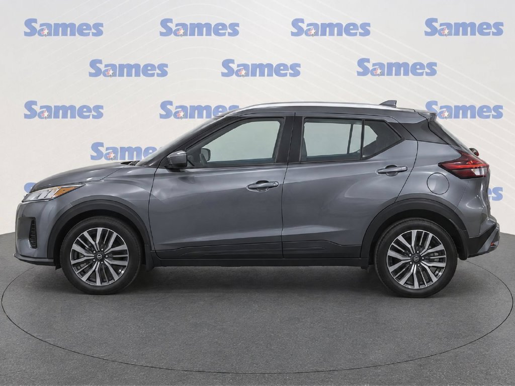 Used 2021 Nissan Kicks SV FWD image 7