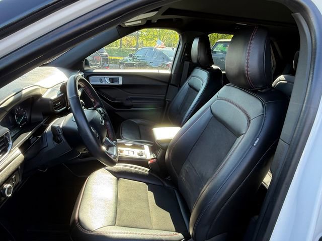 Certified 2024 Ford Explorer ST-Line w/ Class IV Trailer Tow Package AWD/4WD image 6