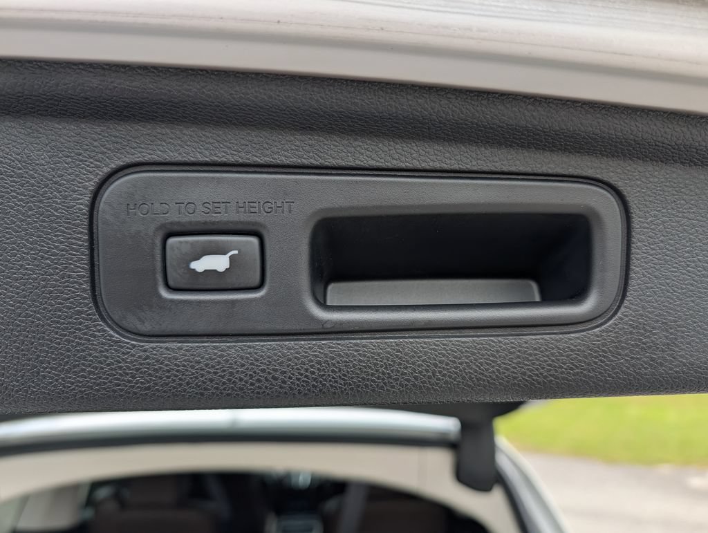 Used 2025 Honda Odyssey Touring image 31