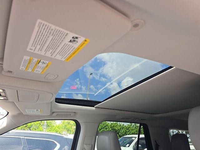 Certified 2025 Ford Expedition Active AWD/4WD image 16