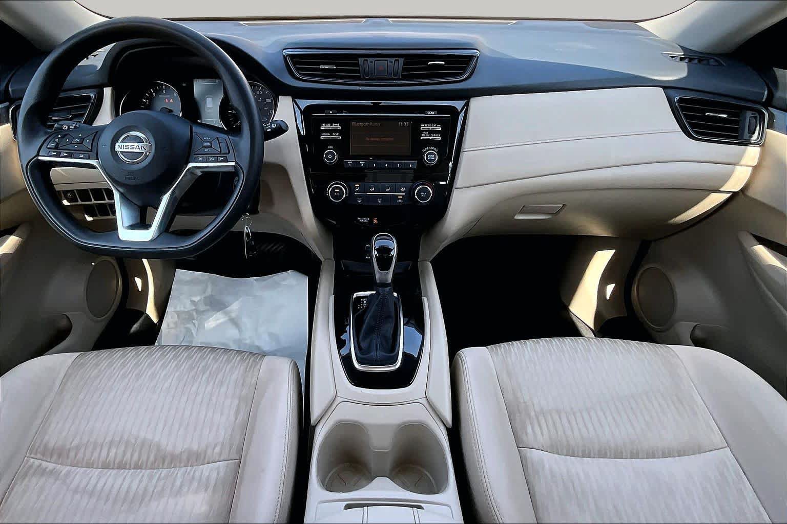 Used 2017 Nissan Rogue S FWD image 16