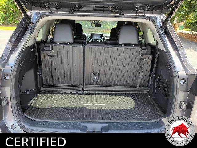 Used 2022 Toyota Highlander XLE FWD image 14