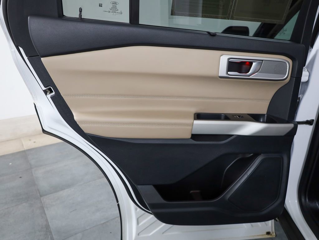 Certified 2021 Ford Explorer Limited w/ Equipment Group 301A image 26