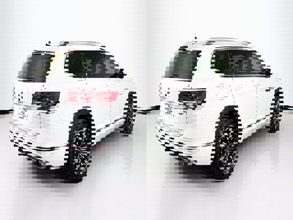 Used 2022 Volkswagen Atlas SEL Premium image 25