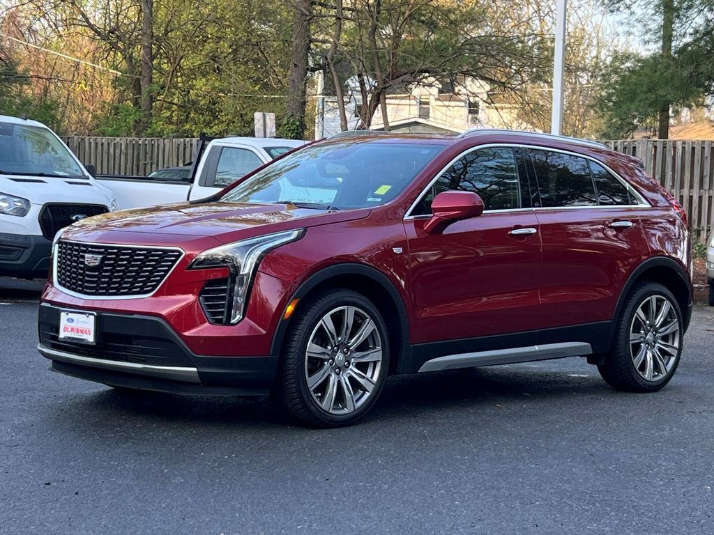 Used 2019 Cadillac XT4 Premium Luxury w/ Driver Assist Package AWD/4WD image 3