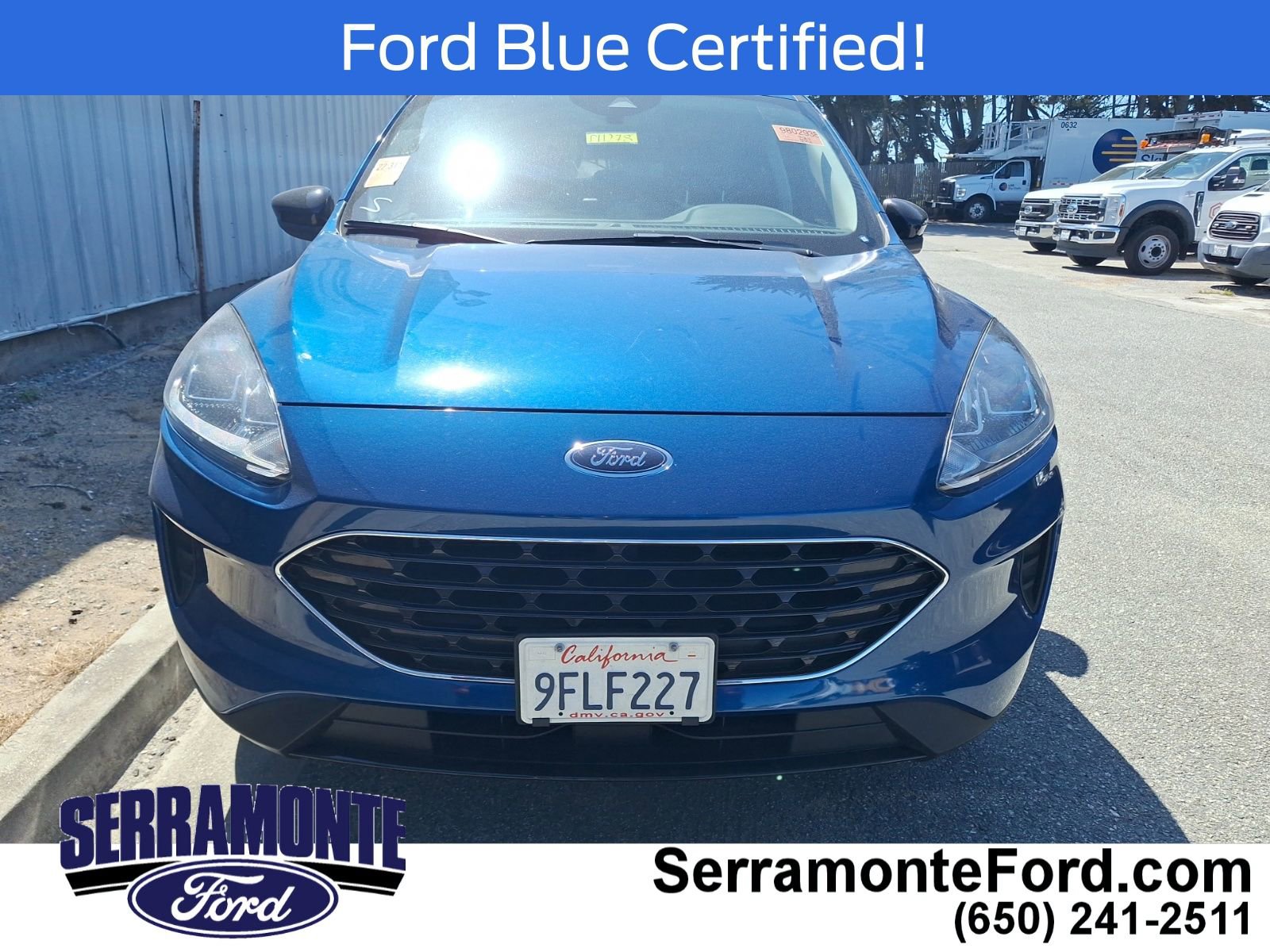 Certified 2022 Ford Escape SE w/ SE Sport Appearance Package FWD image 2