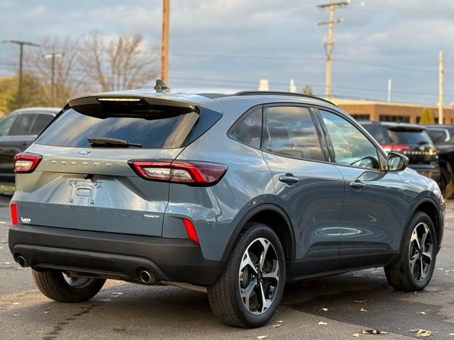 Certified 2025 Ford Escape ST-Line Elite image 9