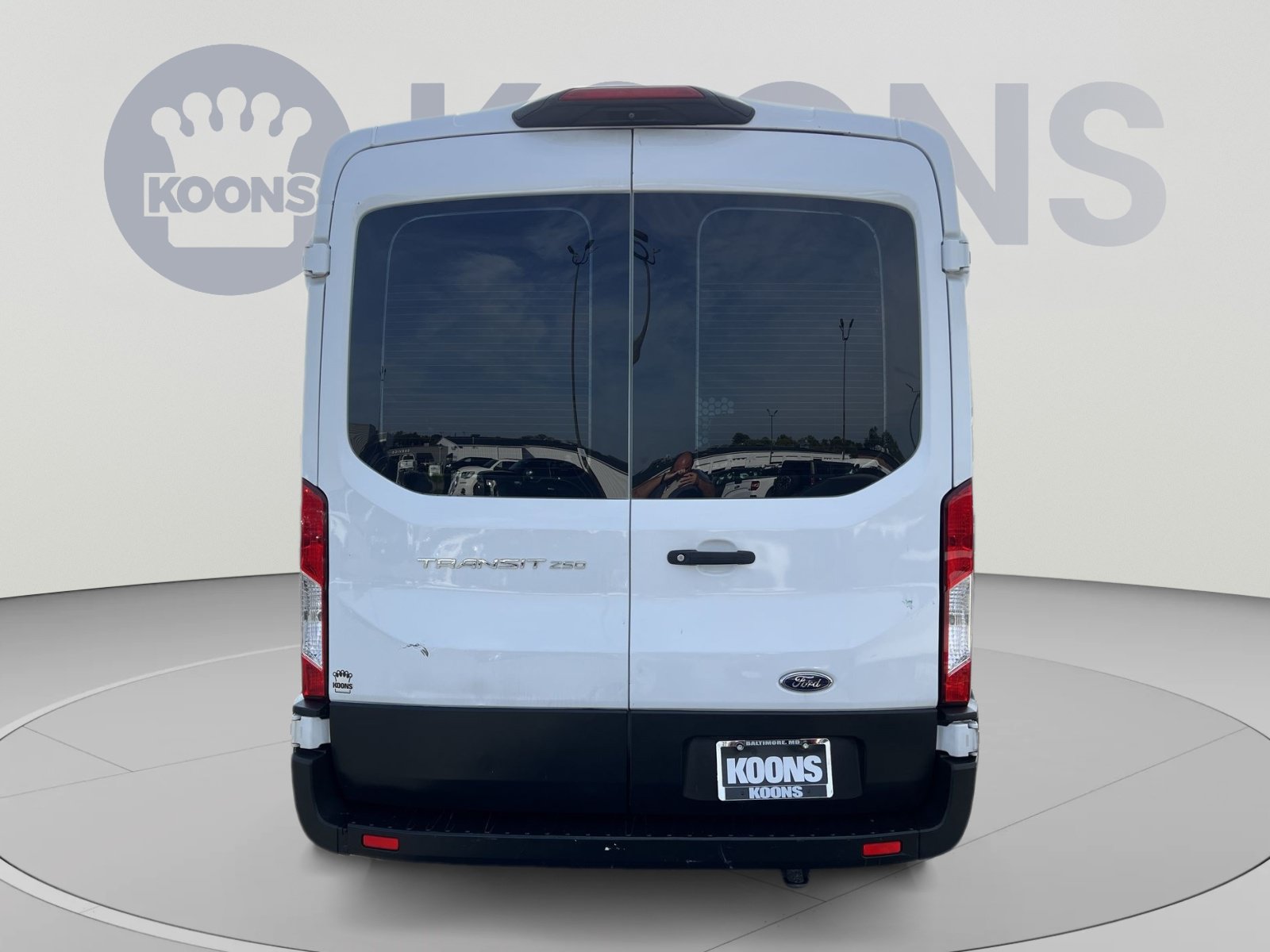 Certified 2021 Ford Transit 250 Medium Roof RWD image 5