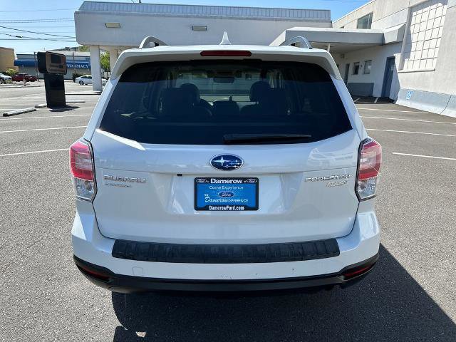 Used 2017 Subaru Forester 2.5i Premium AWD/4WD image 5