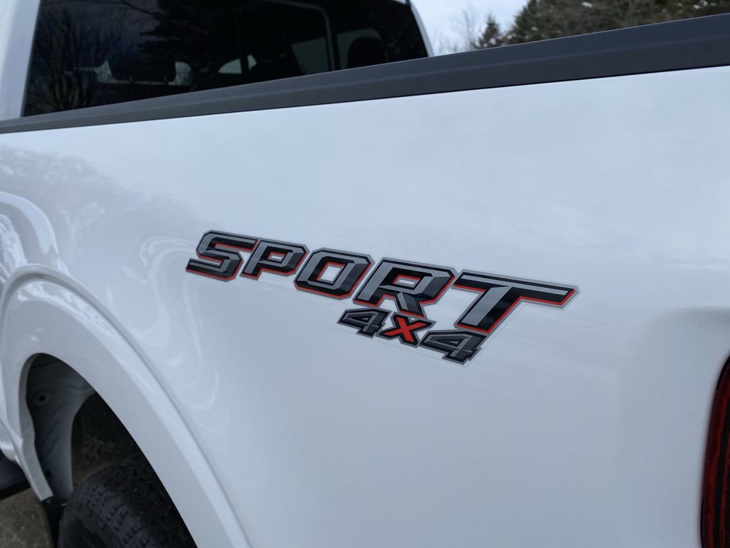 Certified 2022 Ford F150 XLT w/ Equipment Group 302A High image 18