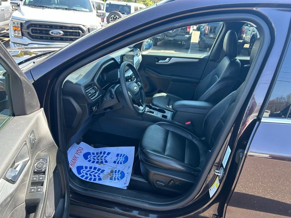 Certified 2023 Ford Escape Platinum image 15