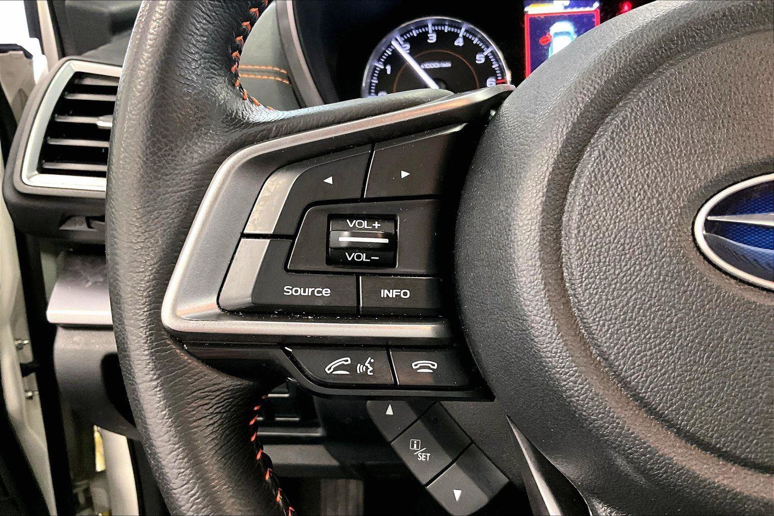 Used 2023 Subaru Crosstrek 2.5i Limited w/ Moonroof Package image 17