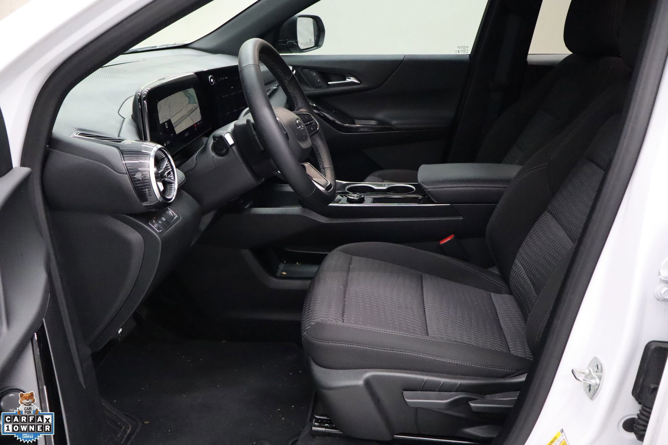 Used 2026 Chevrolet Equinox LT w/ Midnight Edition image 14