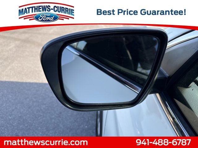 Used 2020 Nissan Rogue Sport S image 8